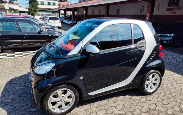 imagem-https://www.socarrao.com.br/sc-vehicle-images-prod/4404619/1792527552227-8588842_13_B_4b48b3113e.jpeg