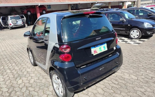 imagem-https://www.socarrao.com.br/sc-vehicle-images-prod/4404619/1792527552228-8588842_4_B_2e4f45861f.jpeg