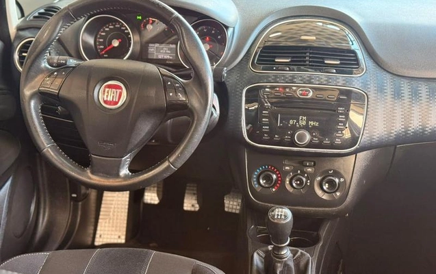 imagem-https://www.socarrao.com.br/sc-vehicle-images-prod/4404767/1792528228432-8579544_10_B_30f0bd28b7.jpeg