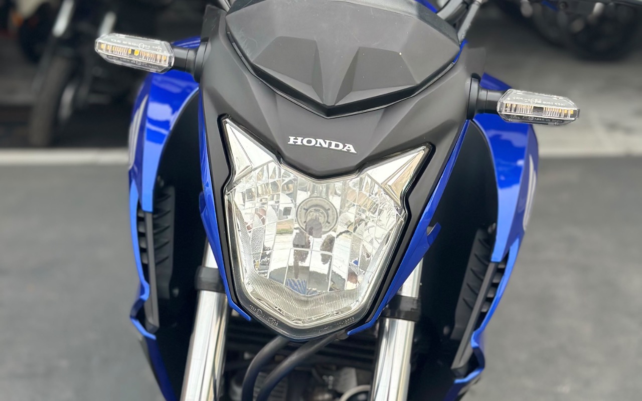 imagem-https://www.socarrao.com.br/sc-vehicle-images-prod/4404858/1792528429034-NGFiYjUyODYtM2Q0OS00YTkwLWE3YWItMjcyMGNkMzE5MjA3LmpwZWc.jpeg