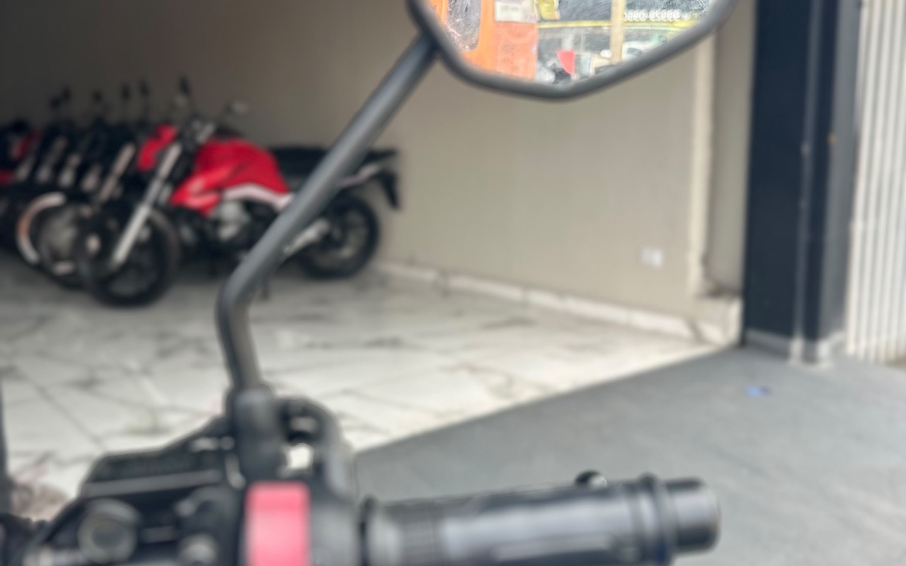 imagem-https://www.socarrao.com.br/sc-vehicle-images-prod/4404858/1792528429393-YjhkODNhYmEtOTg3MC00NzYyLWFjMTgtZWFiNDU5YzQwN2Q1LmpwZWc.jpeg
