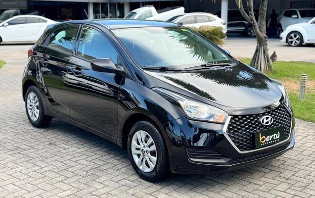 imagem-https://www.socarrao.com.br/sc-vehicle-images-prod/4404871/1792528547679-V2hhdHNBcHAgSW1hZ2UgMjAyNi0wNy0wMiBhdCAxMS4wNi4xOSAoMSkuanBlZw.jpeg