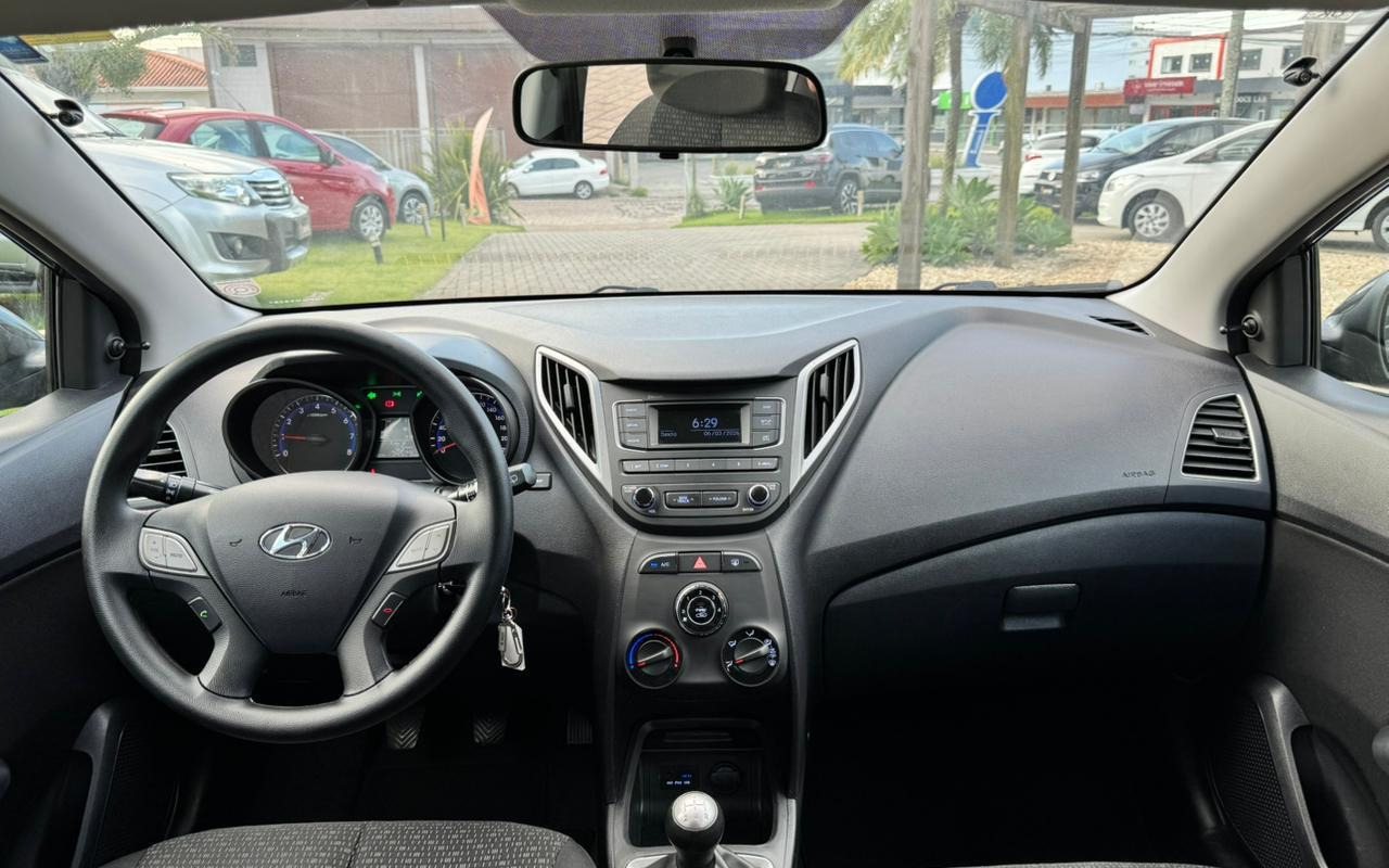 imagem-https://www.socarrao.com.br/sc-vehicle-images-prod/4404871/1792528548160-V2hhdHNBcHAgSW1hZ2UgMjAyNi0wNy0wMiBhdCAxMS4wNi4yMCAoMjApLmpwZWc.jpeg