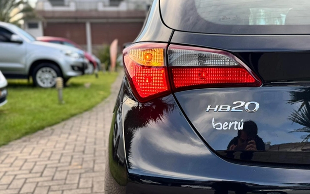 imagem-https://www.socarrao.com.br/sc-vehicle-images-prod/4404871/1792528549474-V2hhdHNBcHAgSW1hZ2UgMjAyNi0wNy0wMiBhdCAxMS4wNi4yMCAoMTIpLmpwZWc.jpeg
