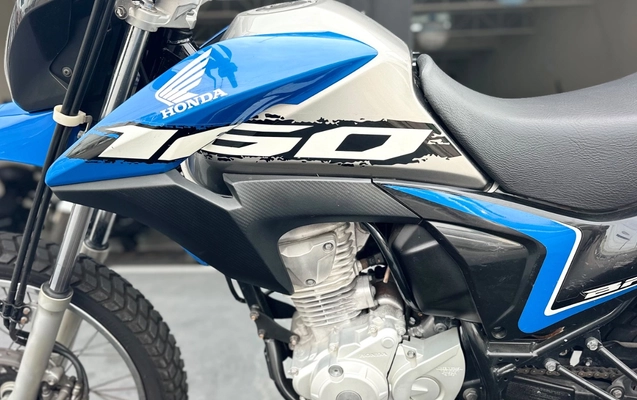 imagem-https://www.socarrao.com.br/sc-vehicle-images-prod/4404878/1792528598721-ZTdkYzE4MDktYThiMS00ZDkzLWFlODctMzEzZGNkYjVkZjEyLmpwZWc.jpeg