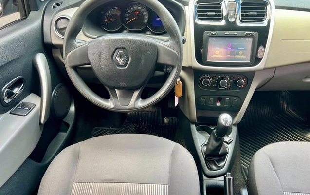 imagem-https://www.socarrao.com.br/sc-vehicle-images-prod/4404884/1792528673342-8564892_14_B_515e46248e.jpeg