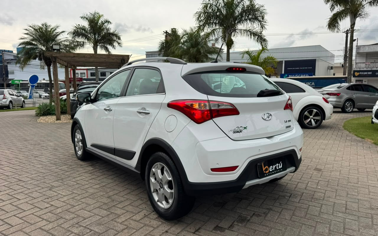 imagem-https://www.socarrao.com.br/sc-vehicle-images-prod/4404923/1792529018274-V2hhdHNBcHAgSW1hZ2UgMjAyNi0wNi0xMCBhdCAxNS4wMi4zNiAoMikuanBlZw.jpeg