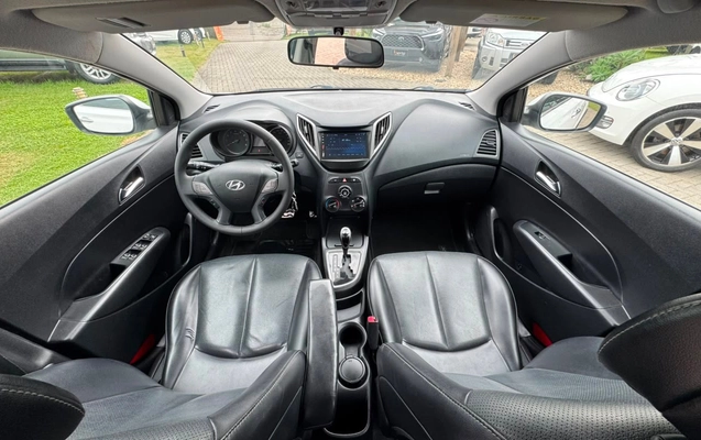 imagem-https://www.socarrao.com.br/sc-vehicle-images-prod/4404923/1792529018450-V2hhdHNBcHAgSW1hZ2UgMjAyNi0wNi0xMCBhdCAxNS4wMi4zNS5qcGVn.jpeg
