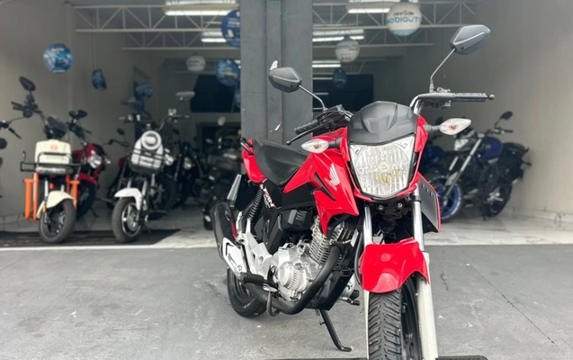 imagem-https://www.socarrao.com.br/sc-vehicle-images-prod/4404938/1792529075470-ZjQ0NWZlODUtMzdkZS00YTQzLThlYWEtNzkyN2QwYTc0MGZmLmpwZWc.jpeg