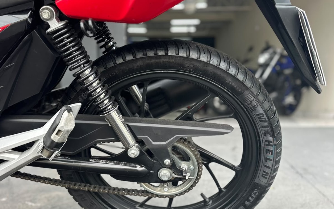 imagem-https://www.socarrao.com.br/sc-vehicle-images-prod/4404938/1792529076690-OWFmNGMwZTQtOGE1ZC00Zjk4LWIyMDQtNDZmYmQ0ODRjYjU5LmpwZWc.jpeg