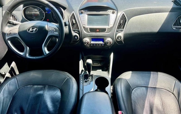 imagem-https://www.socarrao.com.br/sc-vehicle-images-prod/4404958/1792529173957-8583504_13_B_b3d1a1a94a.jpeg