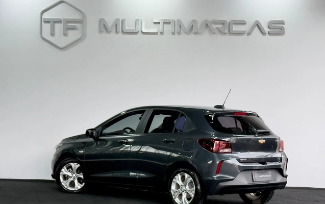 imagem-https://www.socarrao.com.br/sc-vehicle-images-prod/4404968/1792615983055-610fe48993d44d90924708b9c7b120f6_1792518453334.jpg