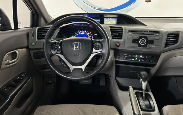imagem-https://www.socarrao.com.br/sc-vehicle-images-prod/4404969/1792529267291-3_053822.jpg