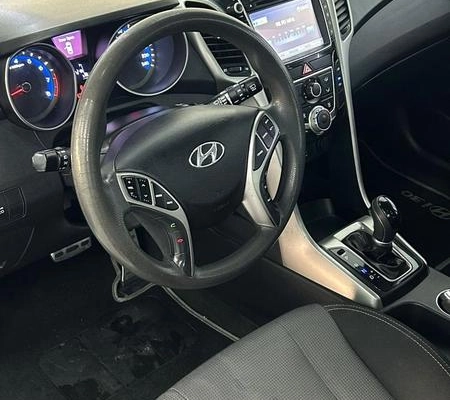 imagem-https://www.socarrao.com.br/sc-vehicle-images-prod/4404976/1792529320177-8589992_9_B_2b9352b3d9.jpeg