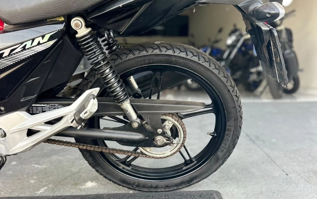 imagem-https://www.socarrao.com.br/sc-vehicle-images-prod/4404987/1792529369173-ZDBhZTNkODctMGQ5Mi00ZGYwLTliZWMtMjhhYjU5YTdhZDY1LmpwZWc.jpeg
