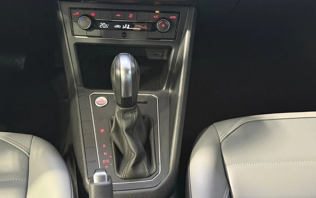 imagem-https://www.socarrao.com.br/sc-vehicle-images-prod/4404988/1792529384700-MTkuanBlZw.jpeg