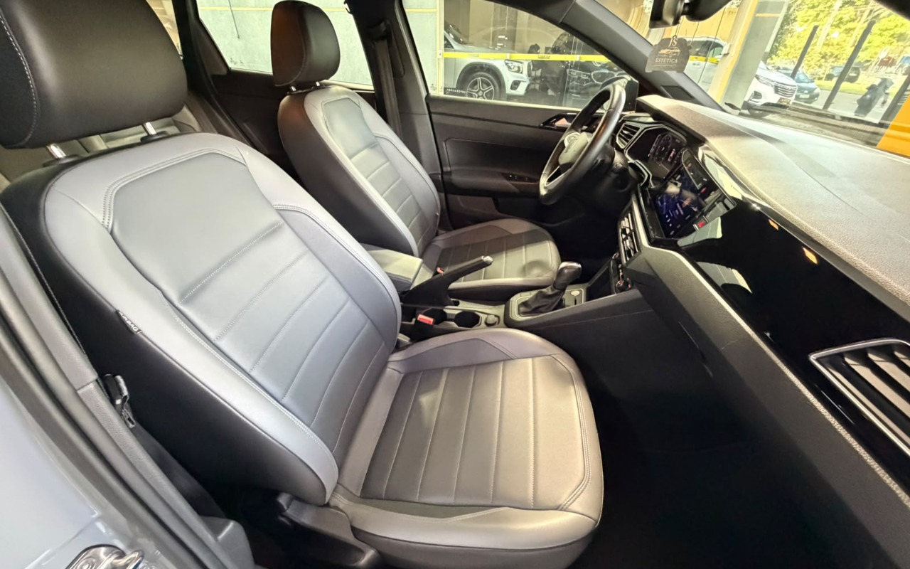 imagem-https://www.socarrao.com.br/sc-vehicle-images-prod/4404988/1792529384923-MjIuanBlZw.jpeg