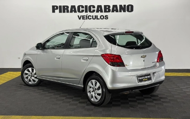 imagem-https://www.socarrao.com.br/sc-vehicle-images-prod/4404990/1792529391726-723d036a-9948-0777-3db7-100cd2517499-whatsappimage2026-10-20at150144jpeg.jpg