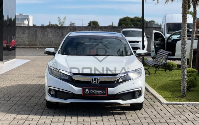 imagem-https://www.socarrao.com.br/sc-vehicle-images-prod/4405014/1792529603965-68417edeec664a9589e5524ff2308cf8_1792528789927.jpg