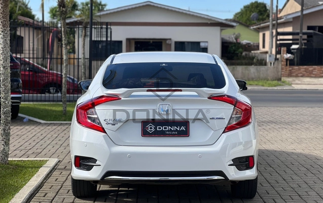 imagem-https://www.socarrao.com.br/sc-vehicle-images-prod/4405014/1792529603974-598ec8b97bd84a0ba2a227dcdde9b91f_1792528789945.jpg