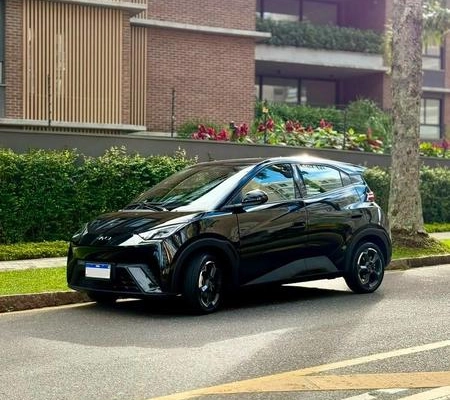 imagem-https://www.socarrao.com.br/sc-vehicle-images-prod/4405031/1792604963113-8589984_1_B_b62f0edbde.jpeg