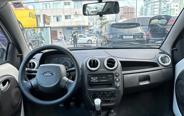 imagem-https://www.socarrao.com.br/sc-vehicle-images-prod/4405034/1792757865366-gb-657bb10.jpeg