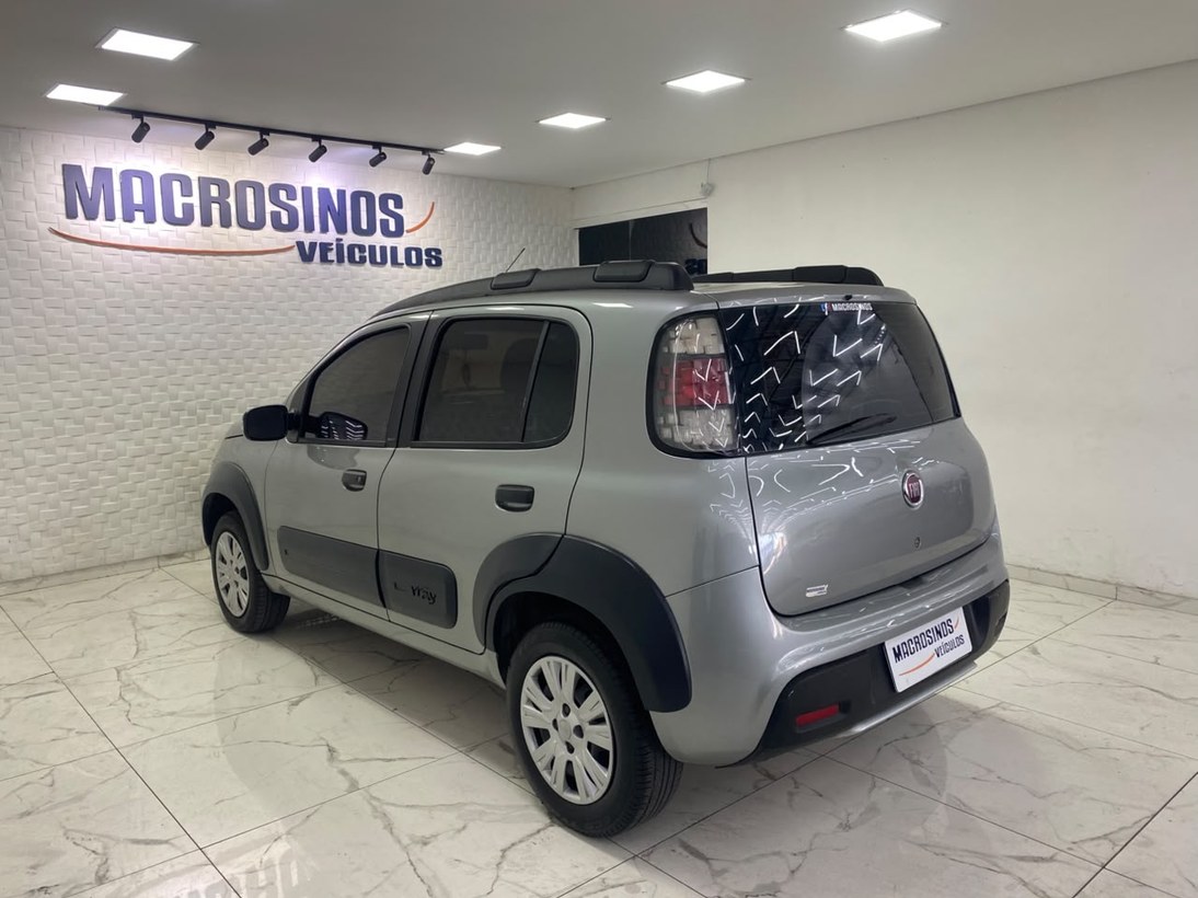imagem-https://www.socarrao.com.br/sc-vehicle-images-prod/4405038/1792529924264-Zm90by0wMy5qcGc.jpg