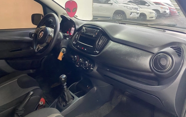 imagem-https://www.socarrao.com.br/sc-vehicle-images-prod/4405038/1792529924411-Zm90by0wNi5qcGc.jpg
