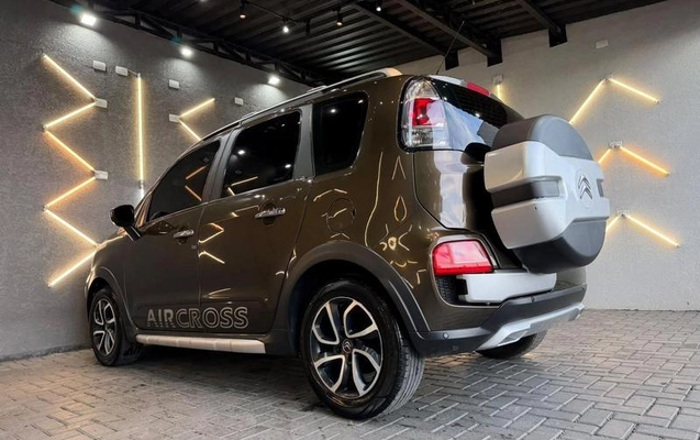 imagem-https://www.socarrao.com.br/sc-vehicle-images-prod/4405043/1792529949335-8581397_3_B_0fa1a5e23d.jpeg