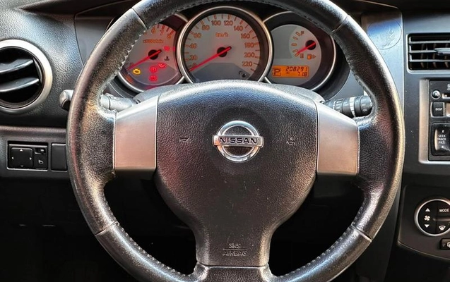 imagem-https://www.socarrao.com.br/sc-vehicle-images-prod/4405065/1792530025627-8589748_14_B_8638f42bc6.jpeg