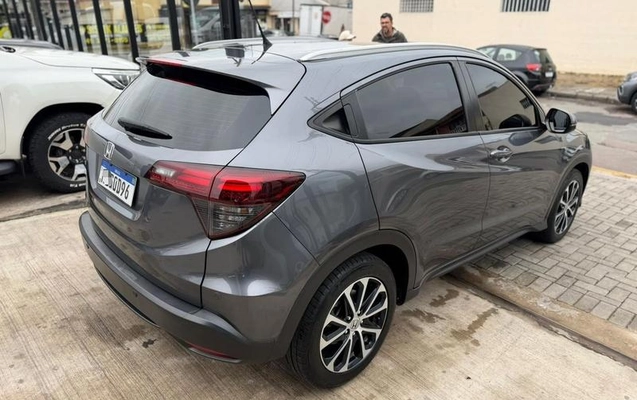 imagem-https://www.socarrao.com.br/sc-vehicle-images-prod/4405084/1792692520921-8466017_1_B_b987320749.jpeg