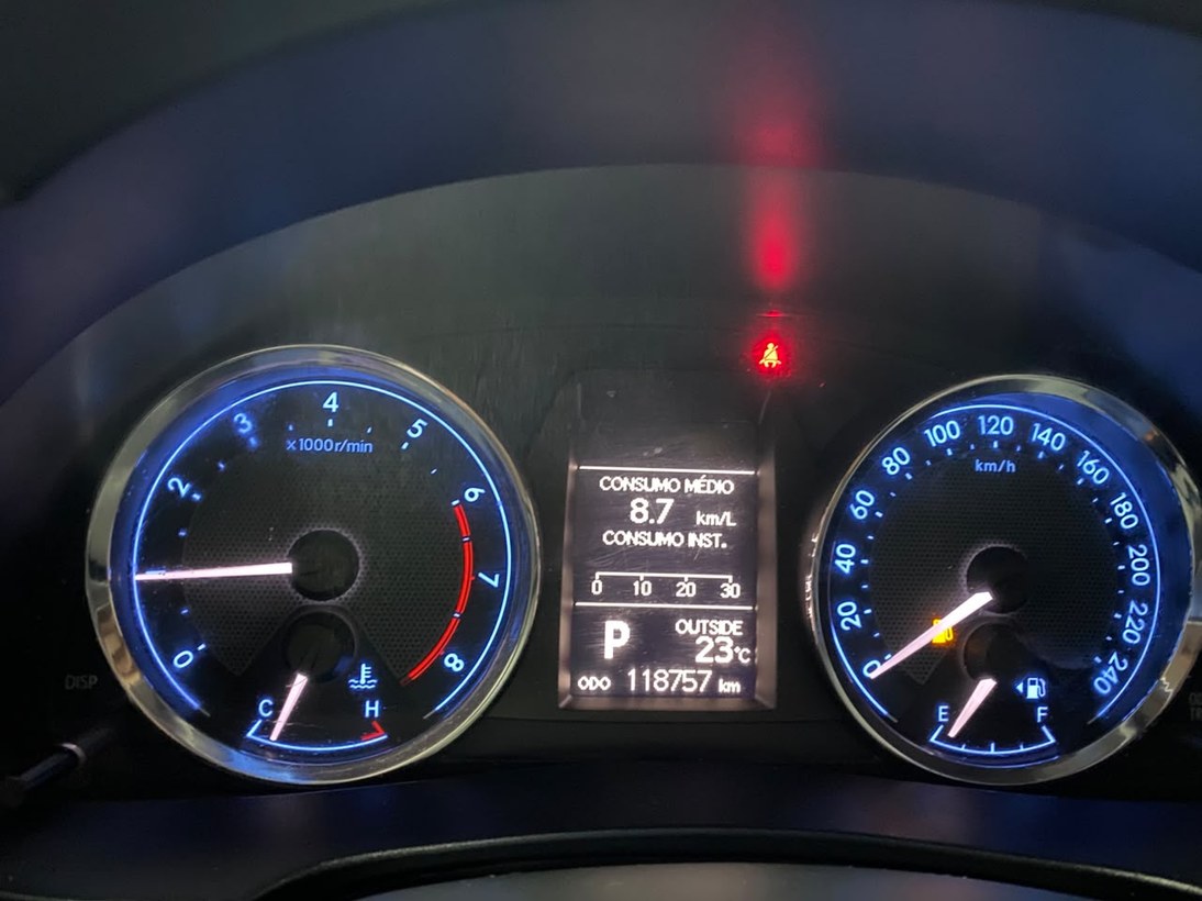 imagem-https://www.socarrao.com.br/sc-vehicle-images-prod/4405110/1792530305163-Zm90by0wOS5qcGc.jpg