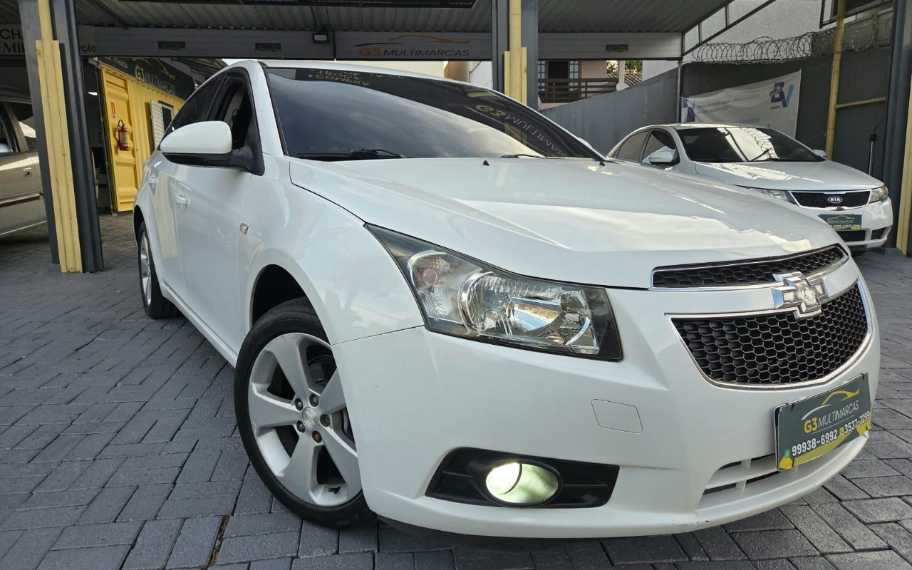 imagem-https://www.socarrao.com.br/sc-vehicle-images-prod/4405114/1792530303651-V2hhdHNBcHAgSW1hZ2UgMjAyNi0xMC0yMCBhdCAxNy41NS4wNSAoMSkuanBlZw.jpeg