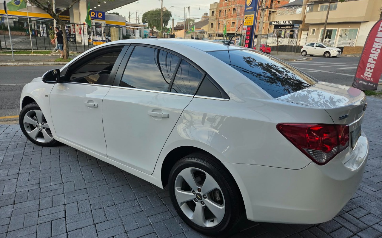 imagem-https://www.socarrao.com.br/sc-vehicle-images-prod/4405114/1792530303961-V2hhdHNBcHAgSW1hZ2UgMjAyNi0xMC0yMCBhdCAxNy41NS4wNi5qcGVn.jpeg