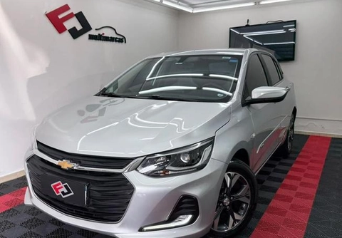 Chevrolet Onix 2020 Prata — foto 1 de 3