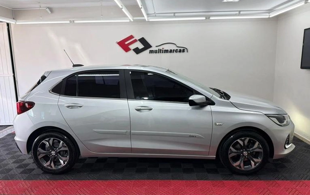 imagem-https://www.socarrao.com.br/sc-vehicle-images-prod/4405118/1792684675893-8575105_4_B_7a9ba93b39.jpeg
