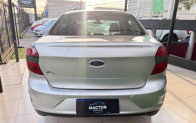 imagem-https://www.socarrao.com.br/sc-vehicle-images-prod/4405119/1792682996832-8589659_4_B_f9f33e47d8.jpeg