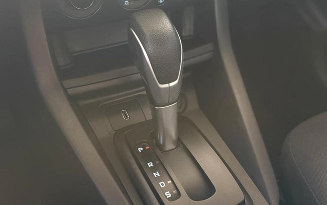 imagem-https://www.socarrao.com.br/sc-vehicle-images-prod/4405119/1792682996843-8589659_9_B_6d2bdf8e11.jpeg