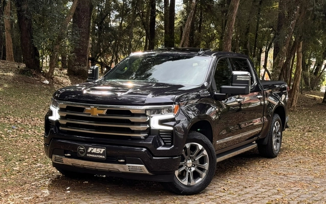 imagem-https://www.socarrao.com.br/sc-vehicle-images-prod/4405135/1792530658819-1bea2911-f2c2-46e8-95dd-b5cded7cf184.jpg