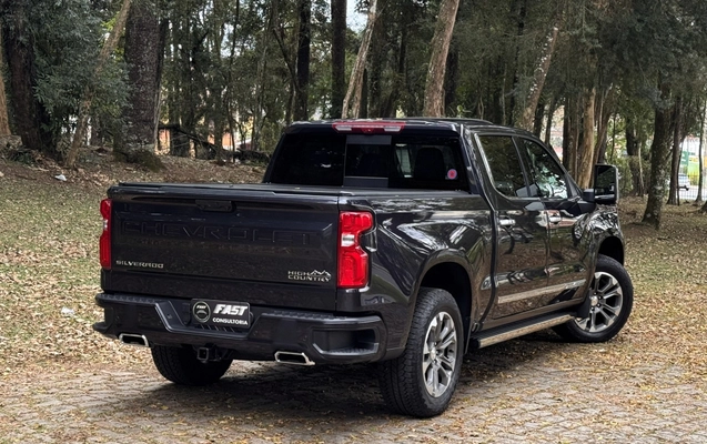 imagem-https://www.socarrao.com.br/sc-vehicle-images-prod/4405135/1792530658822-0d24e6dd-54ab-4de4-9389-3aa861698957.jpg