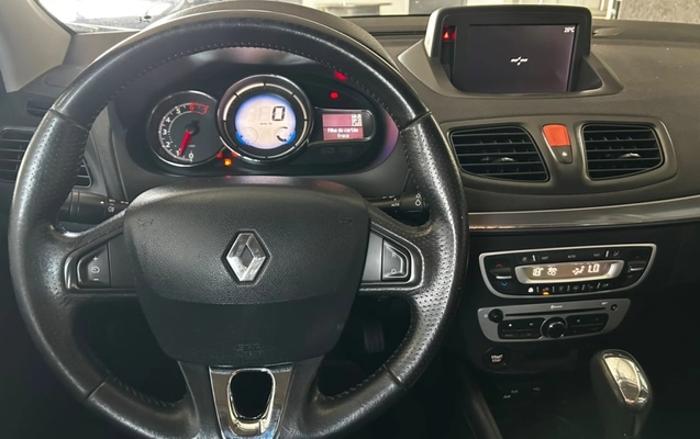 imagem-https://www.socarrao.com.br/sc-vehicle-images-prod/4405141/1792530735087-1_053124.jpg