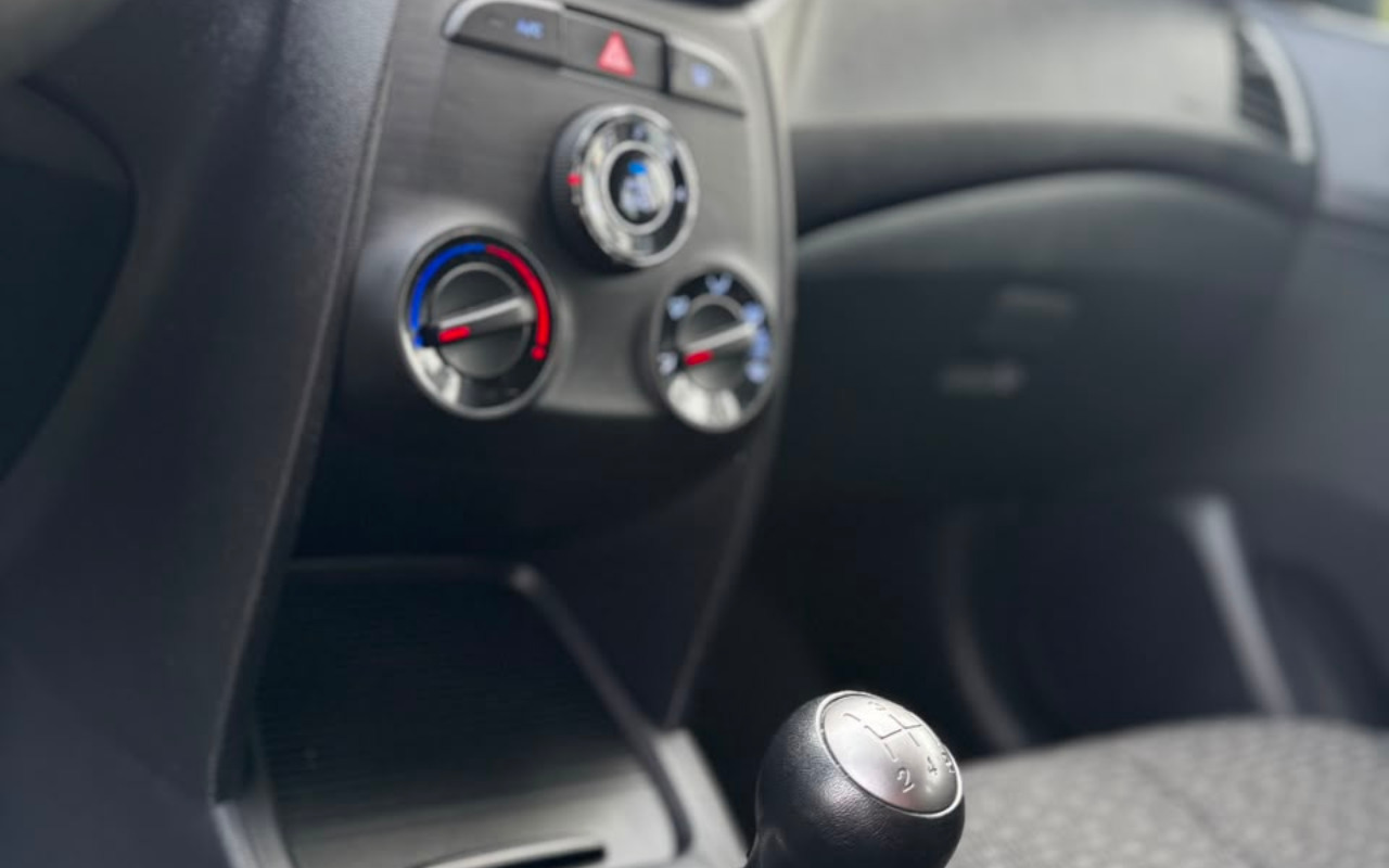 imagem-https://www.socarrao.com.br/sc-vehicle-images-prod/4405151/1792530802885-V2hhdHNBcHAgSW1hZ2UgMjAyNi0wOC0wNCBhdCAxNy4yOS4zMigzKS5qcGVn.jpeg
