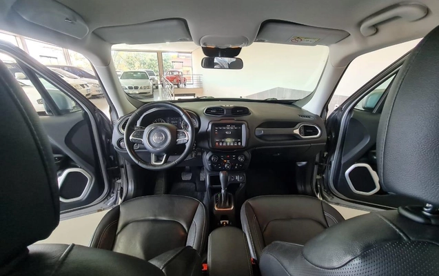 imagem-https://www.socarrao.com.br/sc-vehicle-images-prod/4405193/1792615555531-7b2005a69b784073b0ac7683a3f613ab_1792530096361.jpg