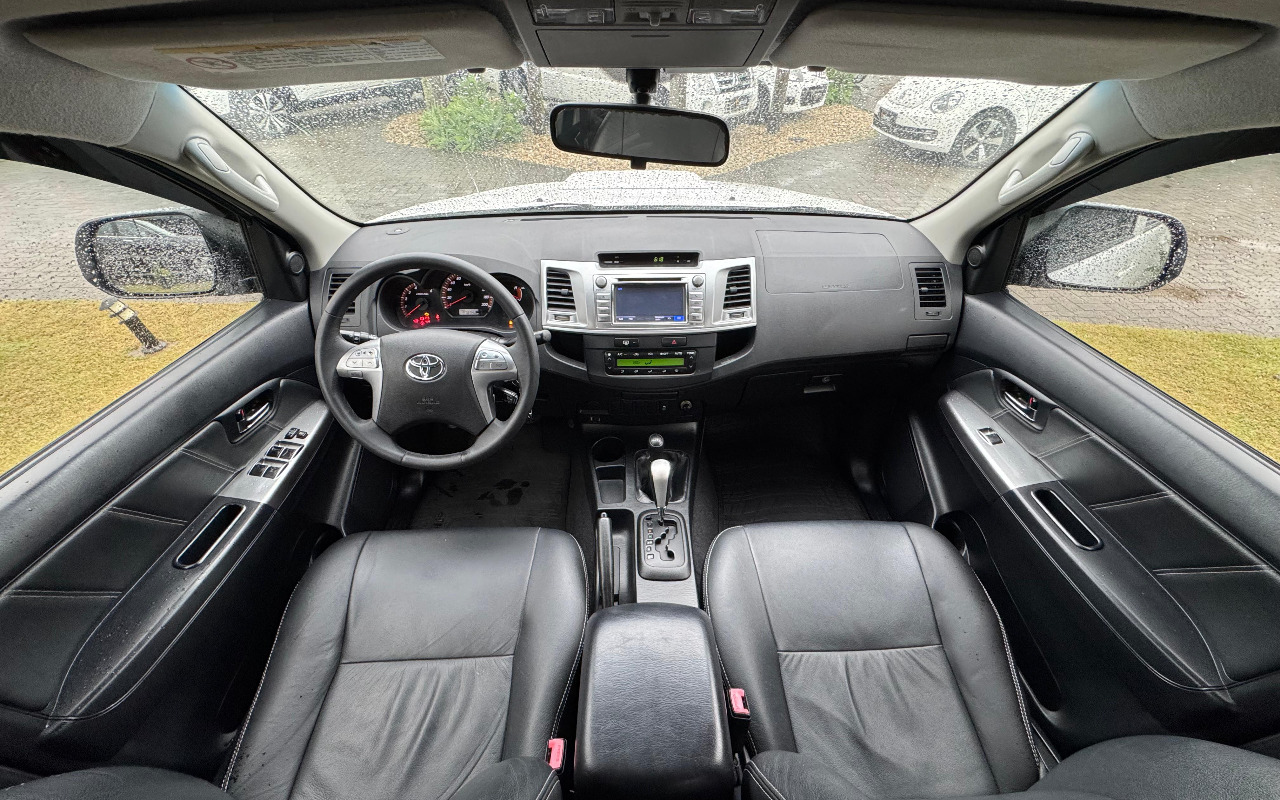 imagem-https://www.socarrao.com.br/sc-vehicle-images-prod/4405227/1792531342425-SW1hZ2VtIGRvIFdoYXRzQXBwIGRlIDIwMjUtMDgtMDQgw6AocykgMTUuMzkuNDFfYmJlNjQ4NTkuanBn.jpg