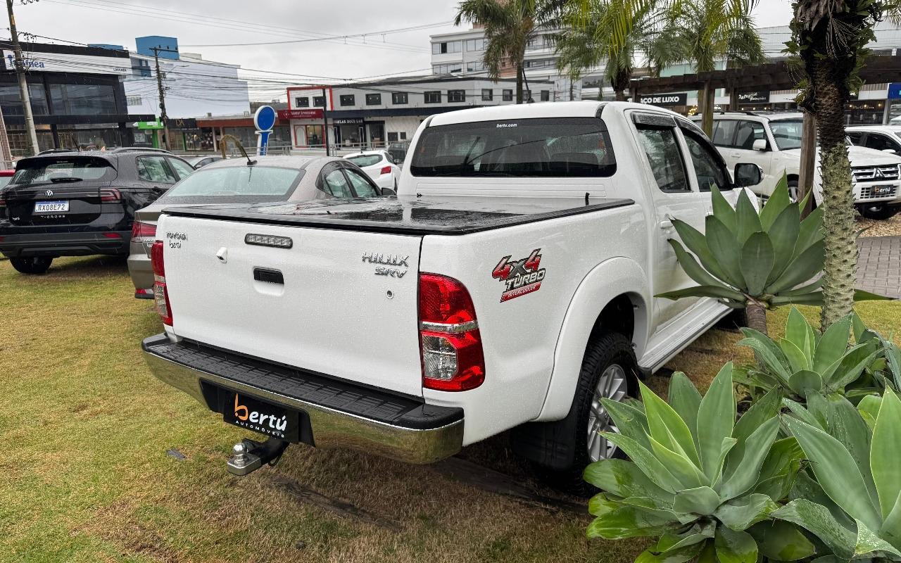 imagem-https://www.socarrao.com.br/sc-vehicle-images-prod/4405227/1792531343260-SW1hZ2VtIGRvIFdoYXRzQXBwIGRlIDIwMjUtMDgtMDQgw6AocykgMTUuMzkuNDBfMjQ3M2FkZmUuanBn.jpg