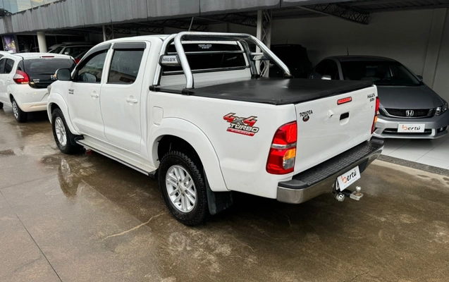 imagem-https://www.socarrao.com.br/sc-vehicle-images-prod/4405227/1792531343662-V2hhdHNBcHAgSW1hZ2UgMjAyNC0wNi0yNSBhdCAxNi40NS4zOCAoMSkuanBlZw.jpeg