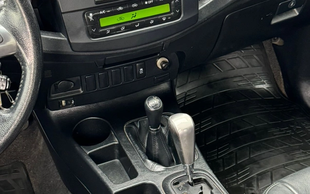 imagem-https://www.socarrao.com.br/sc-vehicle-images-prod/4405227/1792531343938-V2hhdHNBcHAgSW1hZ2UgMjAyNC0wNi0yNSBhdCAxNi40NS4zNyAoMSkuanBlZw.jpeg