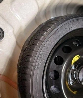 imagem-https://www.socarrao.com.br/sc-vehicle-images-prod/4405237/1792531485854-8590170_12_B_ad33f7789f.jpeg
