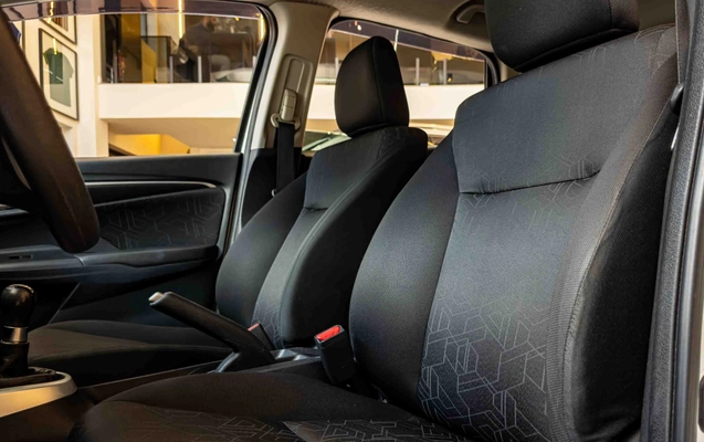 imagem-https://www.socarrao.com.br/sc-vehicle-images-prod/4405284/1792531861917-9ba853ae-d905-443b-8c76-ef06cc7ad0bc.jpg
