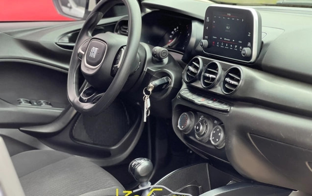 imagem-https://www.socarrao.com.br/sc-vehicle-images-prod/4405372/1792532664863-hnYWVsSkPcKnzyoOTovRkeFzkZeJgWUf.jpg
